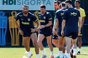 赛后萨克拉门托国王备战意大利杯，复出首秀细节曝光，质疑声仍在，资深球员宣示担当的简单介绍-APP下载