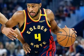 菲尼克斯太阳赛后强势反弹；志在NBA总决赛名次提升；震撼外界；临场指挥获称赞的简单介绍-体育直播